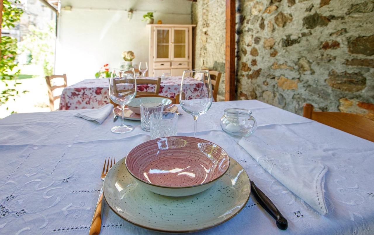 Il Como' Della Civetta - Taverna “La Fenice” Stazzona Dış mekan fotoğraf